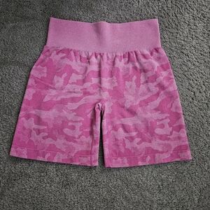 NVGTN Camo Seamless Shorts